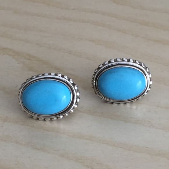 Jewelry - Turquois & Sterling Silver Stud Earrings